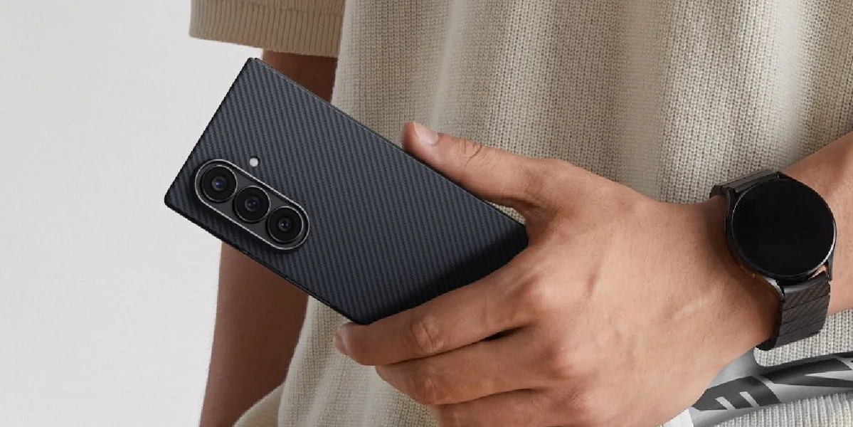 Pitaka Ultra-Slim Case для Samsung Galaxy Fold — фронтальний вигляд чохла