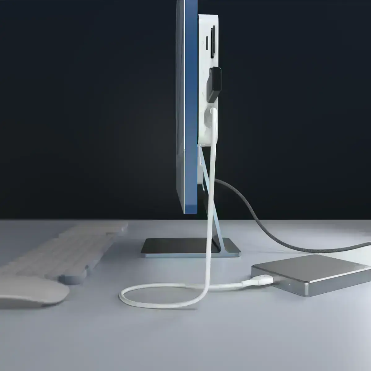 belkin-connect-usb-c-6-in-1-multiport-hub-with-mount-3