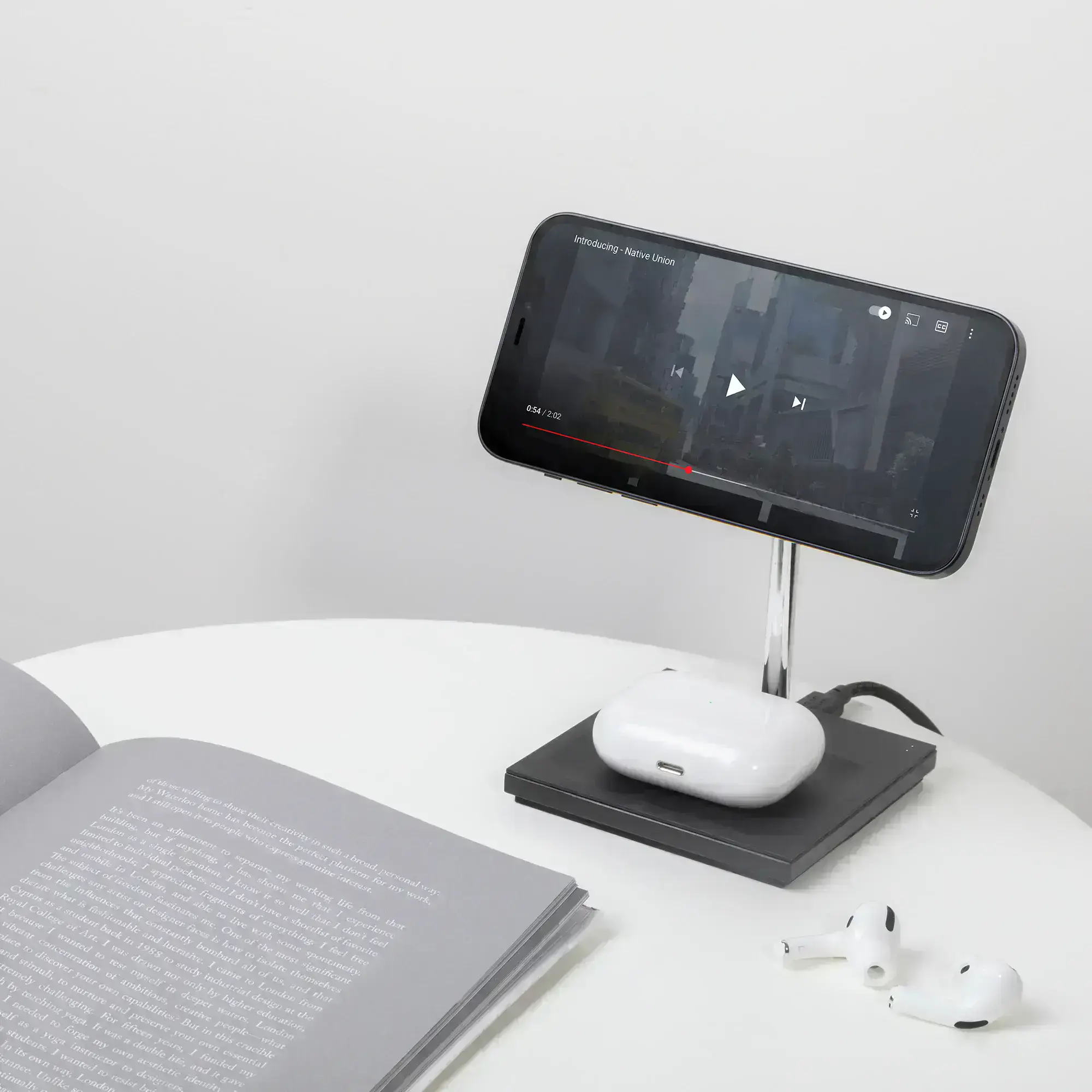 native-union-snap-2-in-1-magnetic-wireless-charger-cosmos-black-3