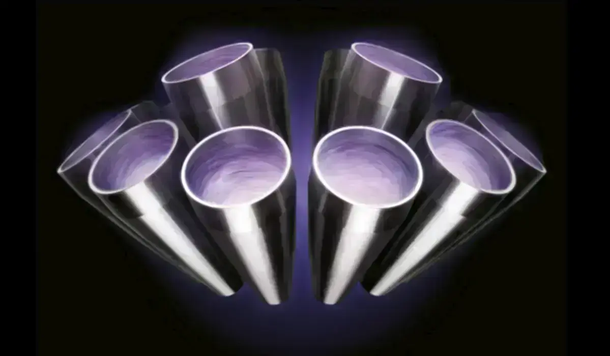 система, яка використовує 18 циклонів в пилососі dyson outsize vacuum