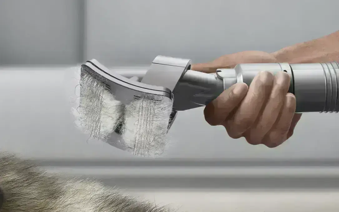 dyson-pet-grooming-kit-03