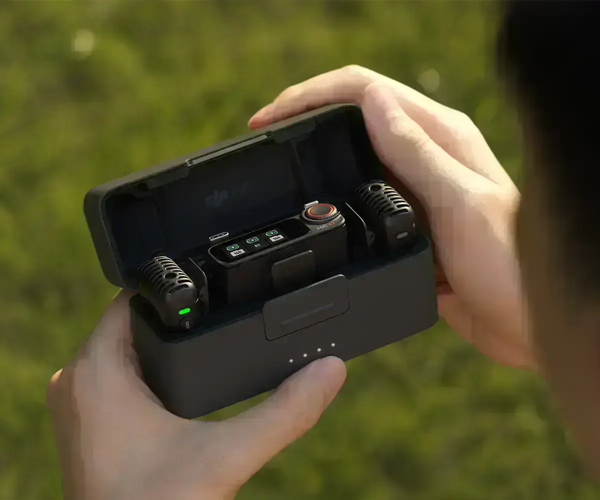 dji-charging-case-for-mic-2-1