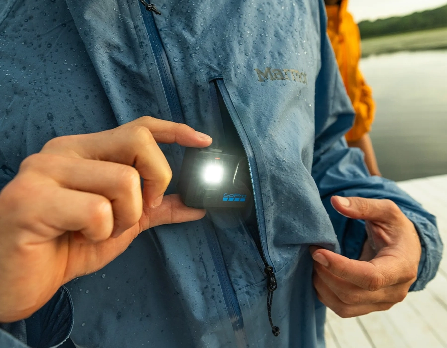 GoPro LIT HERO з вбудованим світлодіодним освітленням