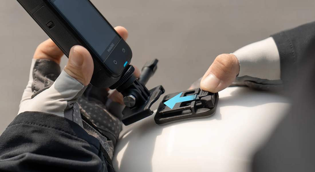 Комплект клейких кріплень Insta360 Adhesive Mount Kit (CINSHAVD)