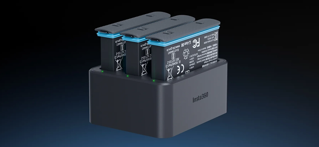 Зарядний хаб Insta360 X4 Fast Charge Hub (CINSBBMJ)