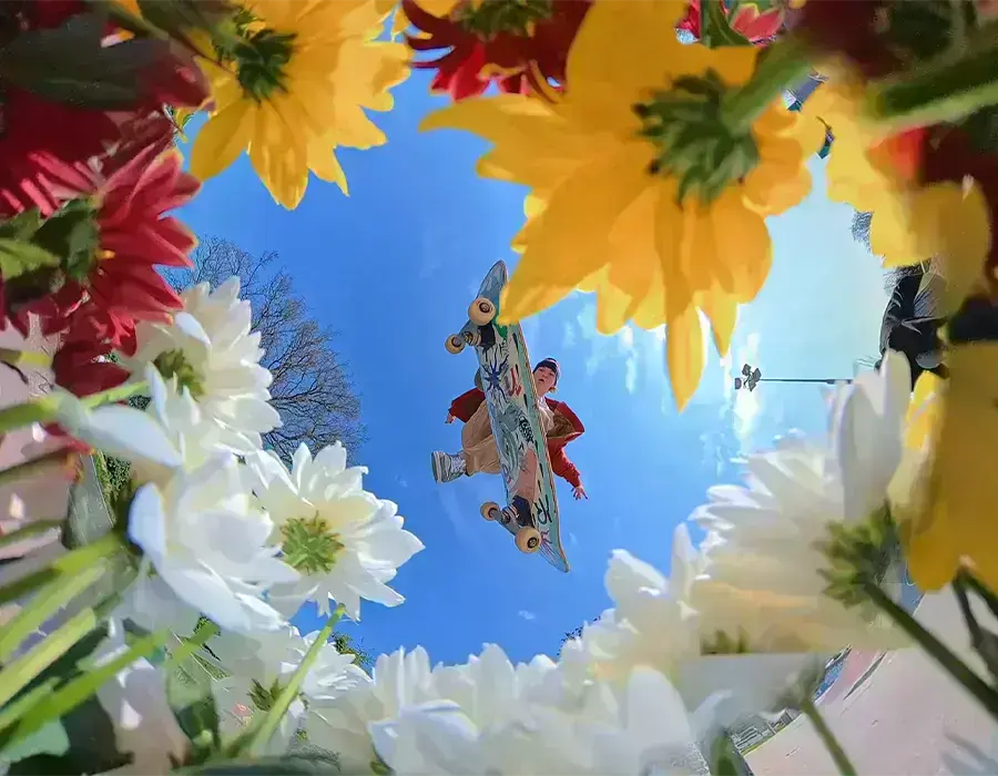 Фотографія, зроблена на Insta360 X5 у 72 Мп 360-градусному режимі