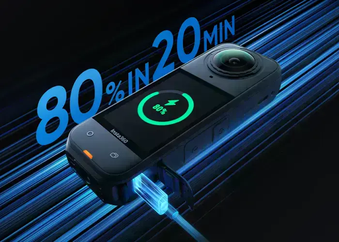 Функція швидкої зарядки Insta360 X5, повна готовність за 20 хвилин