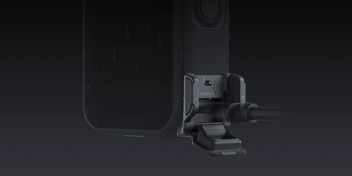 Защитная крышка USB-C для зарядки в любую погоду Insta360 X6 All-Weather USB Charging Cover (CINSBBXQ)