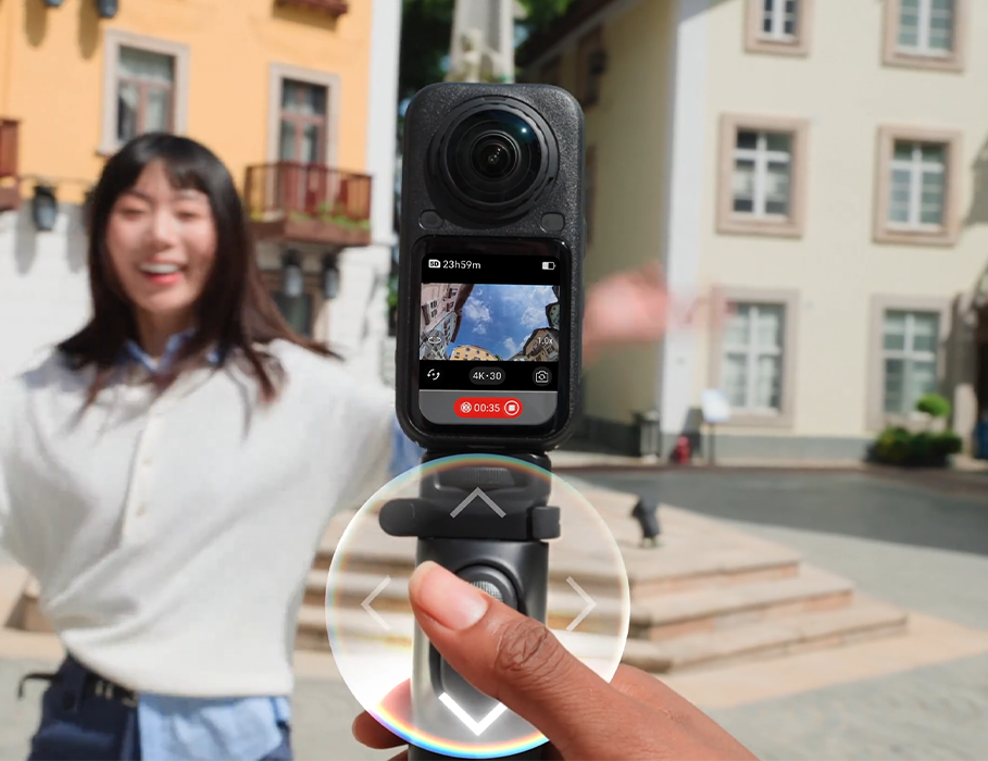 Экшн-камера Insta360 X6 Creator Bundle - Midnight Black