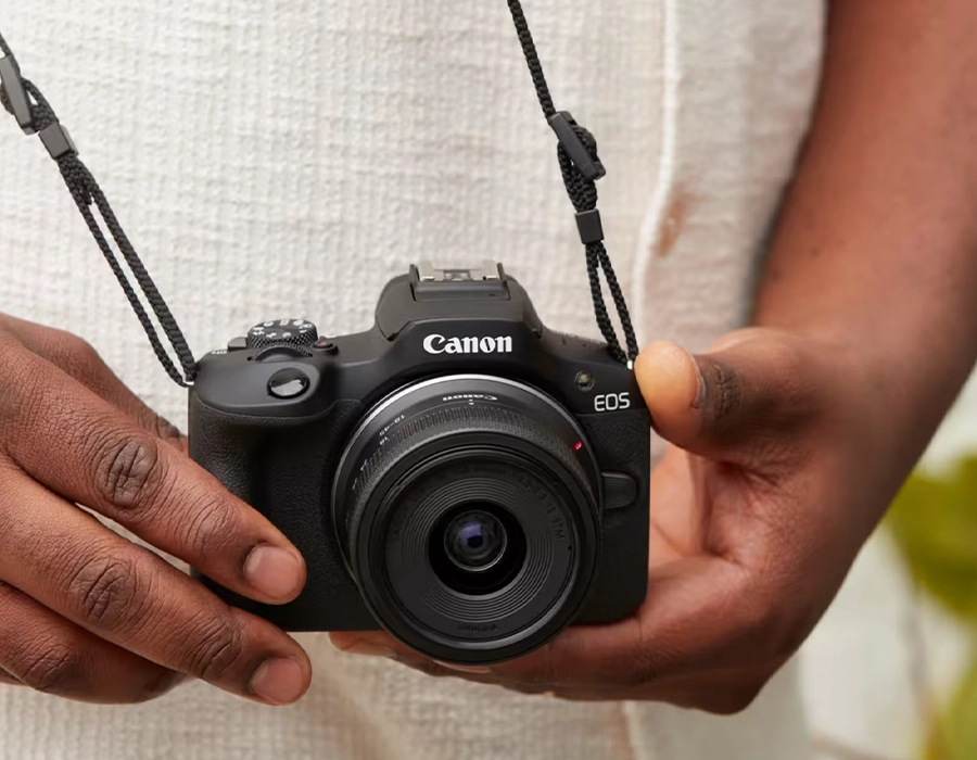 Фотоаппарат Canon EOS R100 kit [18-45mm + 55-210mm] IS STM (6052C036)