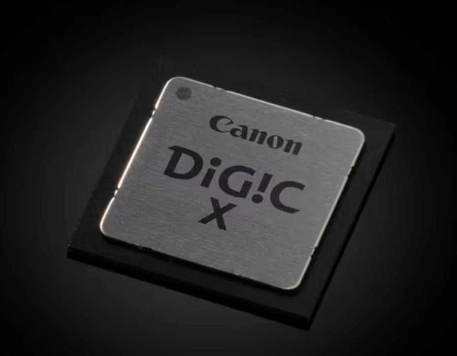 Фотоаппарат Canon EOS R7 body + Adapter EF-RF (5137C018)