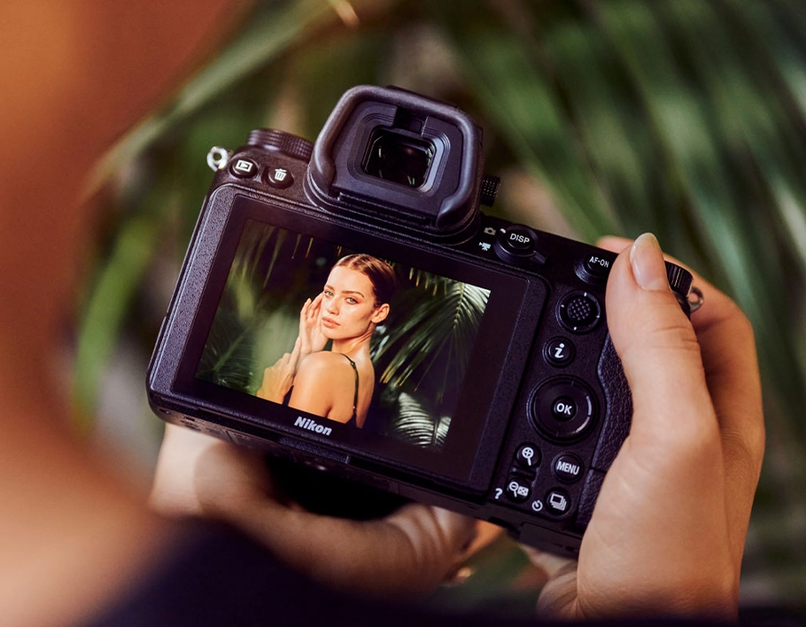 Фотоапарат Nikon Z7 II + FTZ Adapter Kit (VOA070K002)