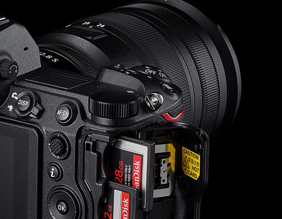 Фотоапарат Nikon Z7 II + FTZ Adapter Kit (VOA070K002)