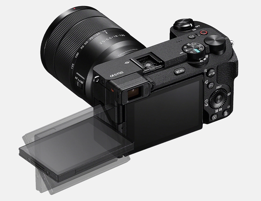 Фотоапарат Sony Alpha A6700 kit [18-135mm] (ILCE6700MB.CEC)