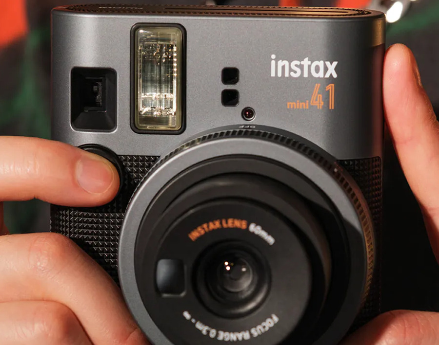 Крупнопланова зйомка на камеру Instax Mini 41