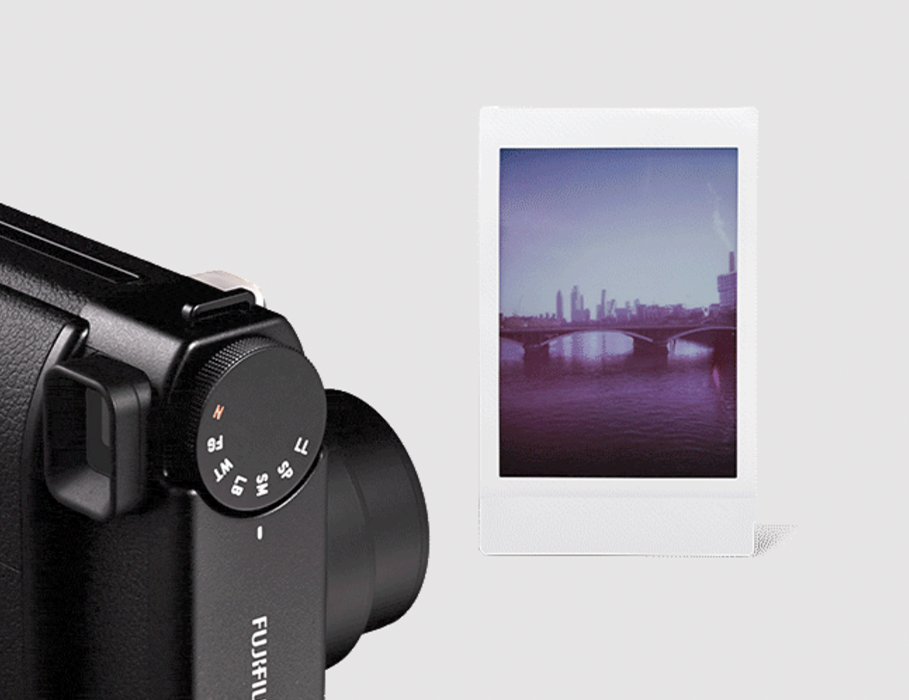 Приклад фото з аналоговим колірним ефектом на Fujifilm Instax Mini 99