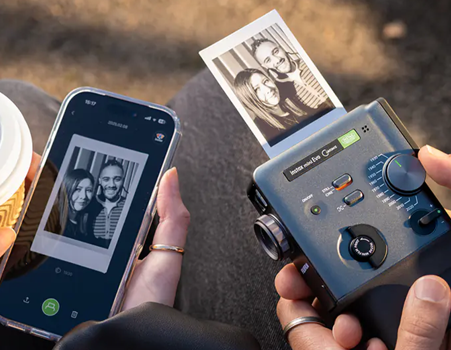 Фотокамера миттєвого друку Fujifilm Instax Mini Evo Cinema (16956029)