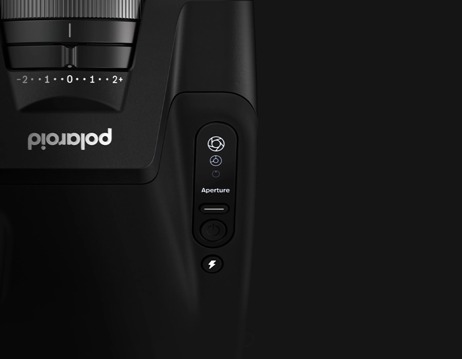 Задній чорно-білий LCD дисплей камери Polaroid I-2, що показує налаштування