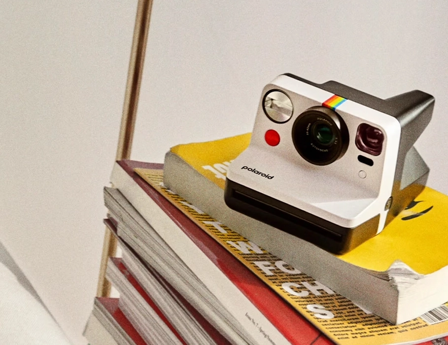 Polaroid Now Gen 2 — оновлений дизайн у кількох кольорах