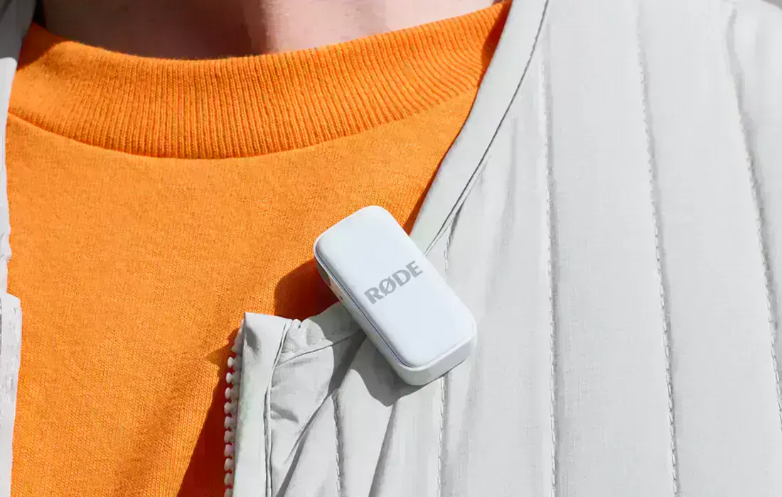 RODE Wireless Micro — зручний дизайн з магнітними кріпленнями для мікрофона