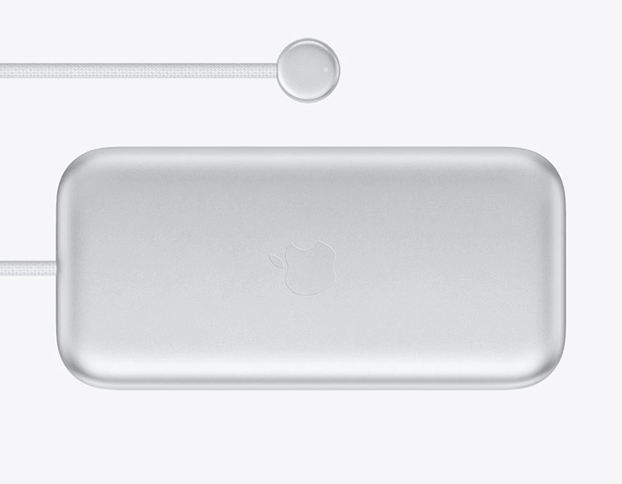Apple Vision Pro M5 з зовнішнім акумулятором у алюмінієвому корпусі