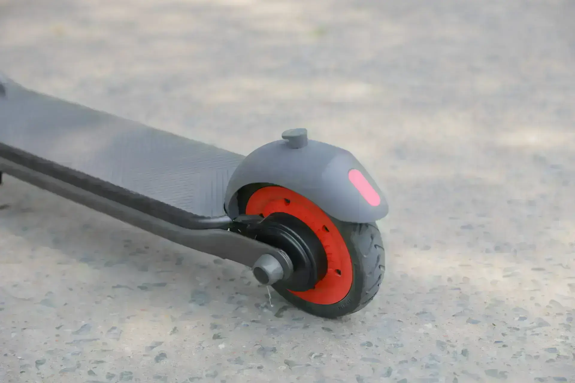 ninebot-by-segway-ekickscooter-zing-c20-6