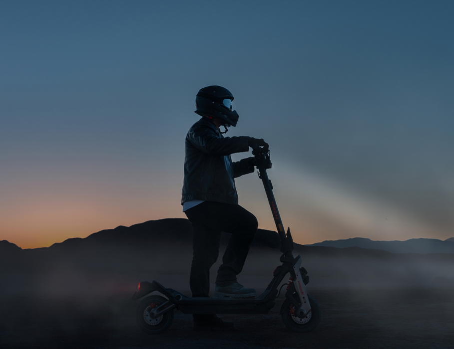 Електросамокат Segway-Ninebot GT3 PRO - Black (AA.06.02.02.0004)