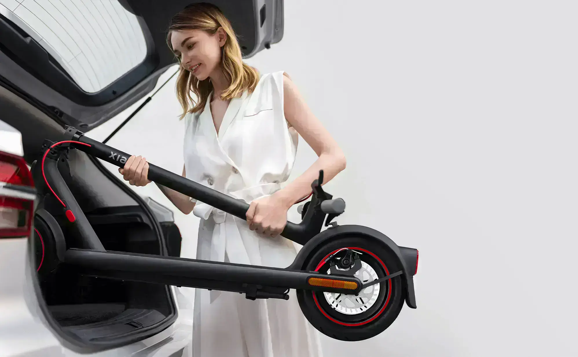 elektrosamokat-xiaomi-electric-scooter-4-pro-44