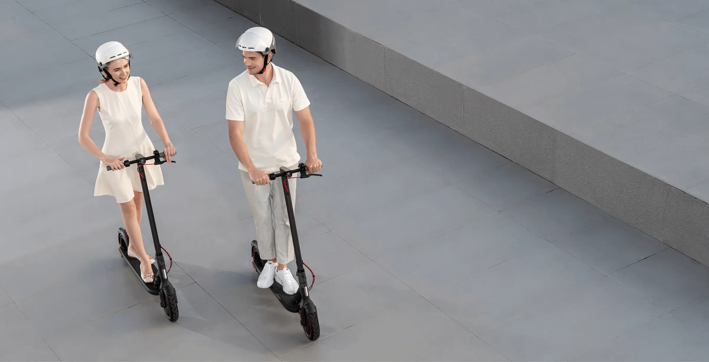 elektrosamokat-xiaomi-electric-scooter-4-pro-7