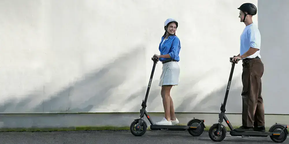 Электросамокат Xiaomi Electric Scooter Elite GL в разложенном виде
