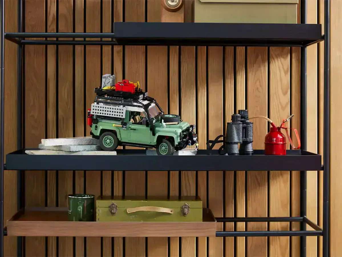lego-icons-land-rover-classic-defender-90-3