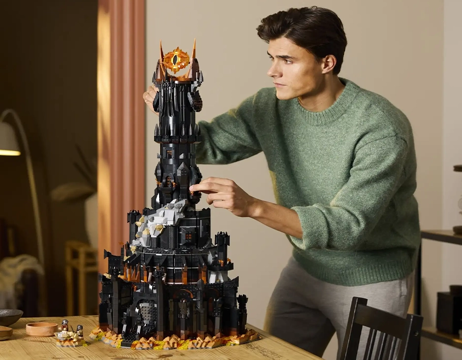 LEGO Icons Барад-дур — процес складання набору