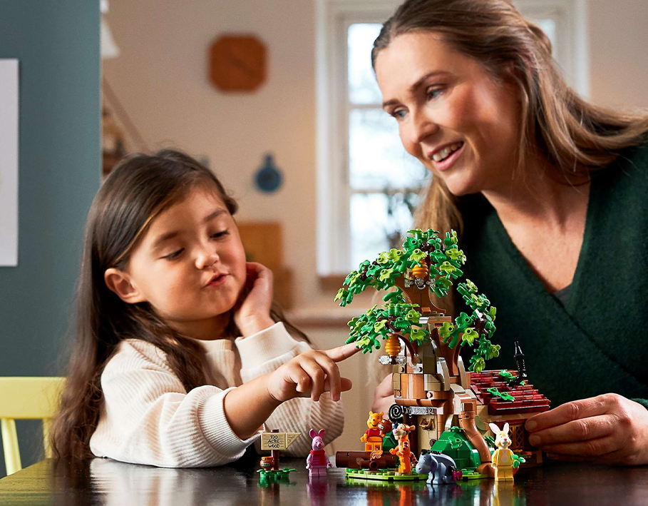 Блоковий конструктор LEGO Ideas Вінні-Пух (21326)