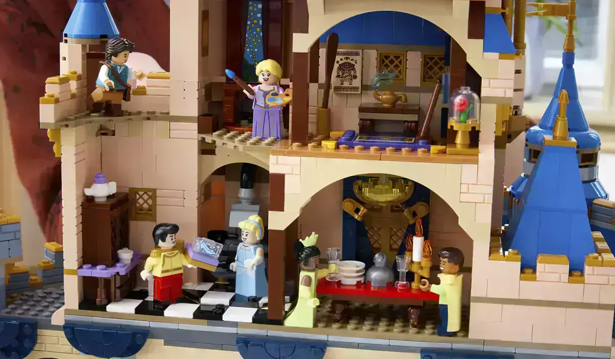 Блоковий конструктор LEGO Замок Діснея (43222)