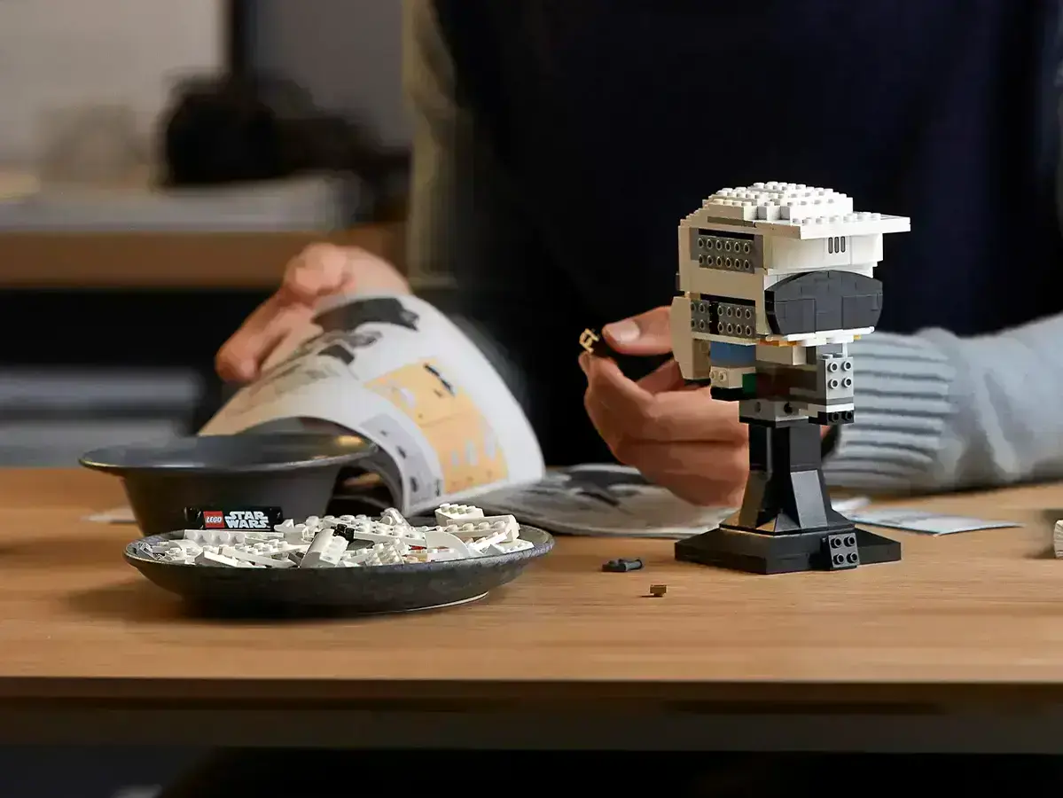 lego-star-wars-sholom-pihotintsya-rozvidnika-1