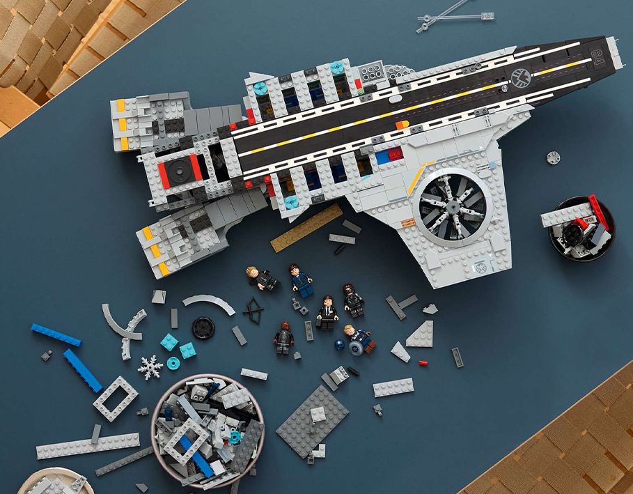 Блоковый конструктор LEGO Marvel Геликериер S.H.I.E.L.D. (76354)