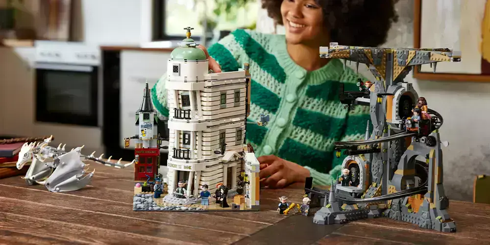 LEGO Harry Potter Gringotts Bank - зображення банку з деталями інтер'єру