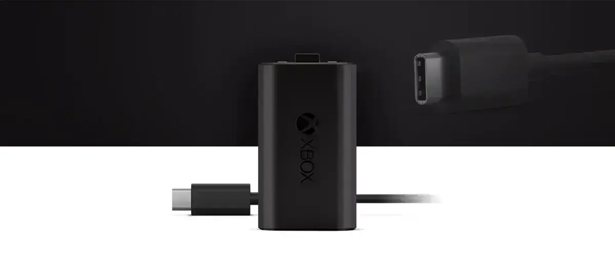 Зарядний пристрій Xbox Rechargeable Battery з кабелем USB-C