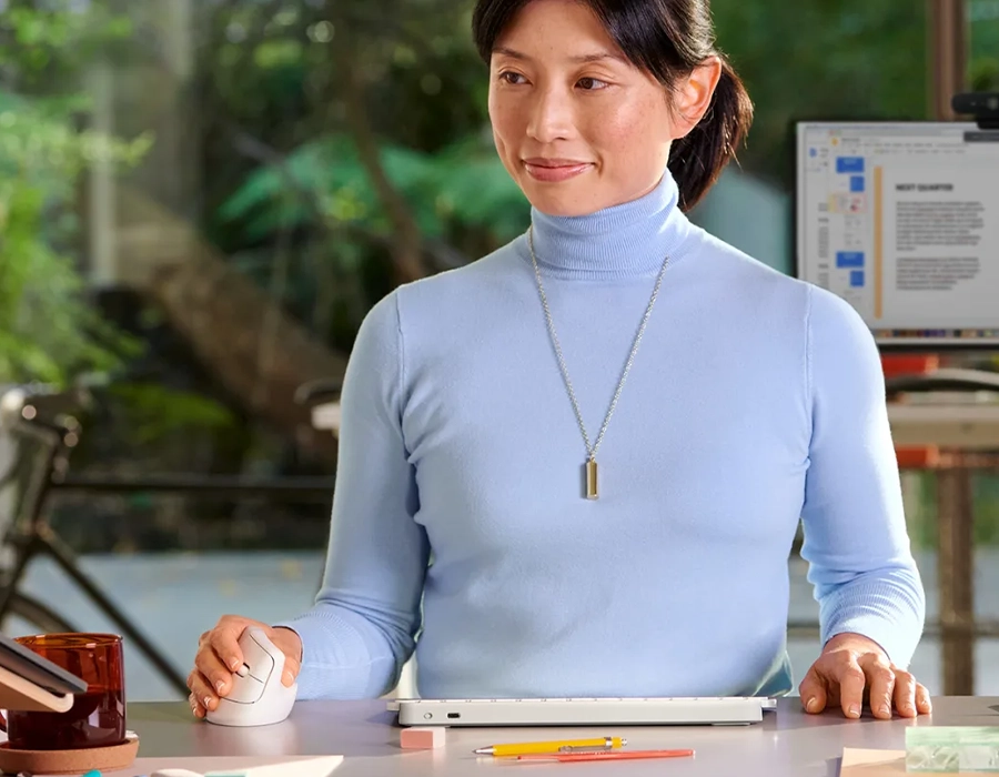 Миша Logitech Lift Vertical Ergonomic Mouse - Graphite (910-006473)