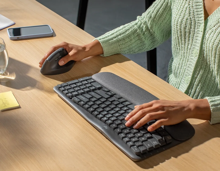 Миша Logitech Lift Vertical Ergonomic Mouse - Graphite (910-006473)