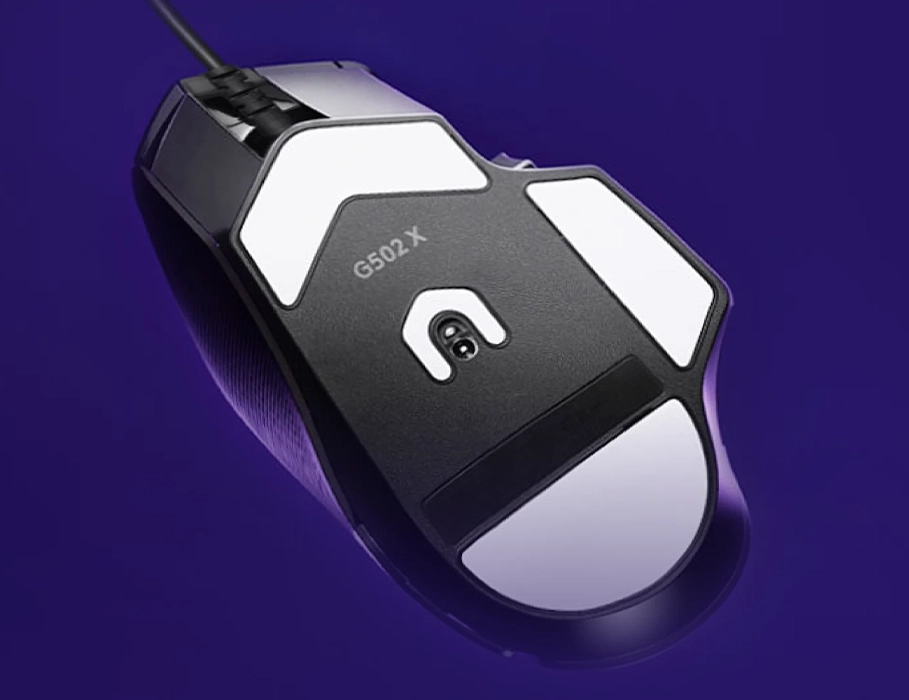 Нижня частина миші Logitech G502 X із сенсором HERO 25K