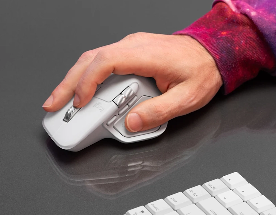 MX Master 4 демонстрирует кольцо Actions Ring для быстрого доступа к функциям