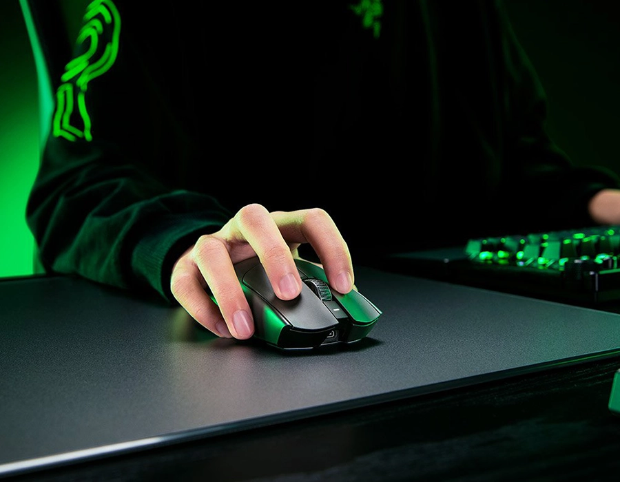 Razer Viper V3 Pro — оксамитове матове покриття для кращого зчеплення