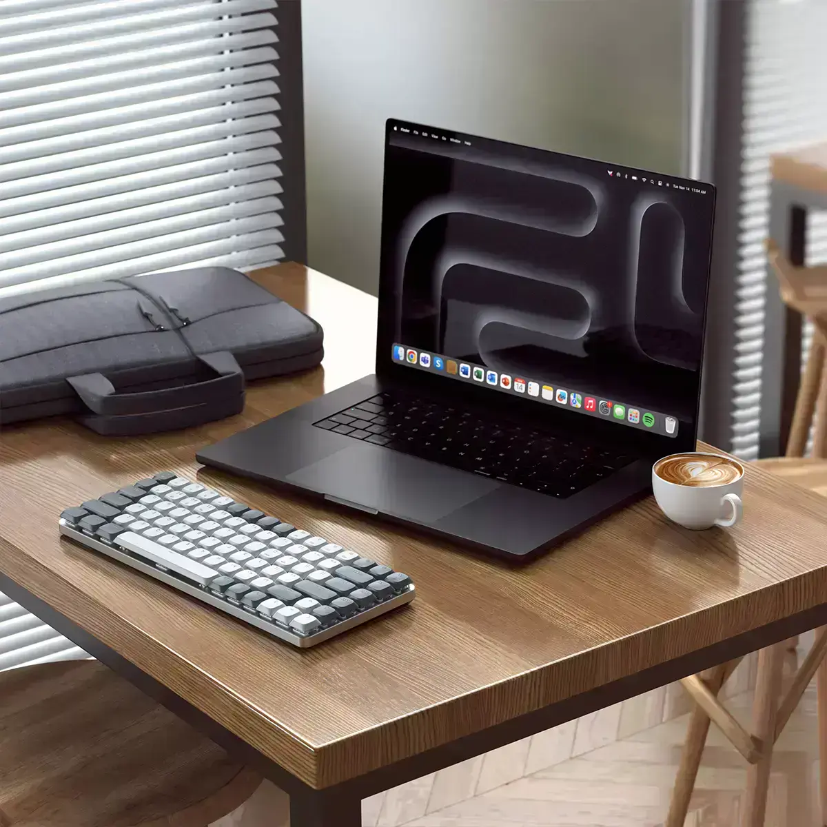 slim-mechanical-backlit-bluetooth-keyboard-6