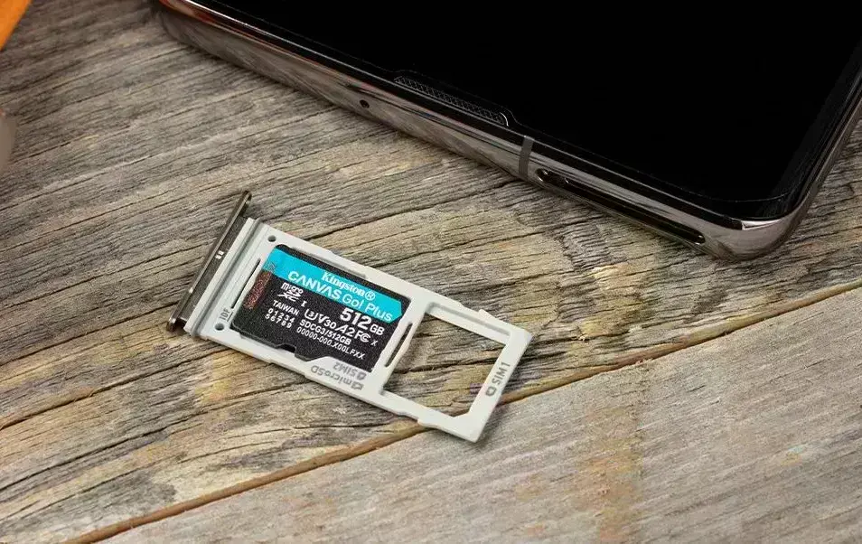 kingston-microsdxc-128gb-3