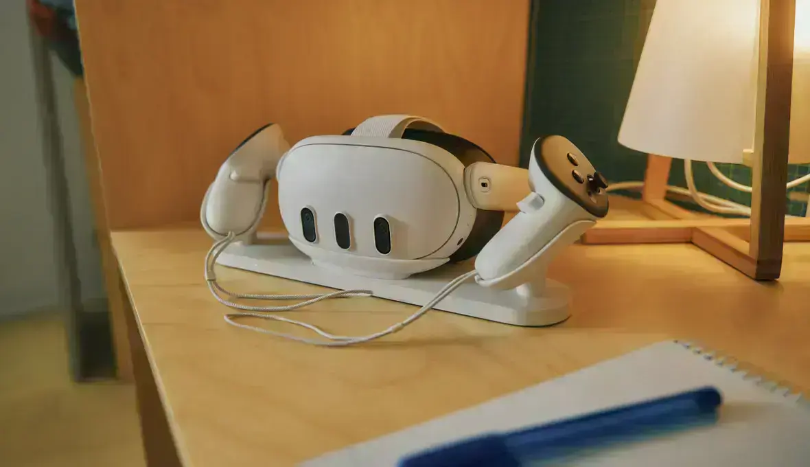 quest-3-charging-dock-1