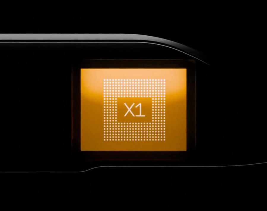 XREAL One Pro с мощным чипом XREAL X1 для стабильной работы и низкой задержки