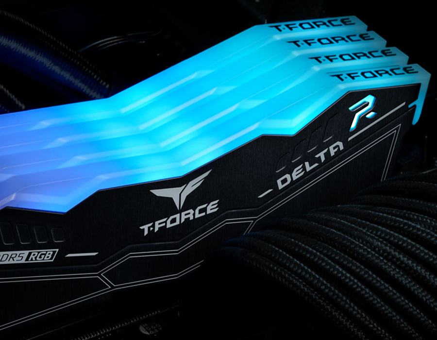 Оперативная память TEAMGROUP T-Force Delta RGB DDR5 32GB 2×16GB 6000 MHz CL38 (FF4D532G6000HC38ADC01)