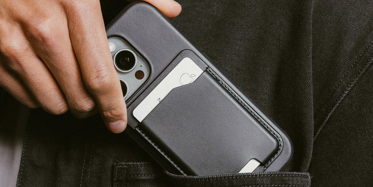 Гаманець для карток Nomad Horween Leather Mag Wallet with Apple Find My - Black (NM014469858)