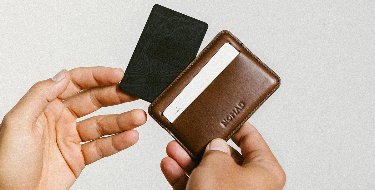 Трекер-картка Nomad Tracking Card Air вміщується в гаманець